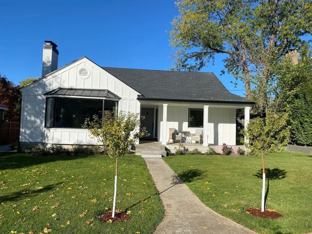 Colonial Drive after outside